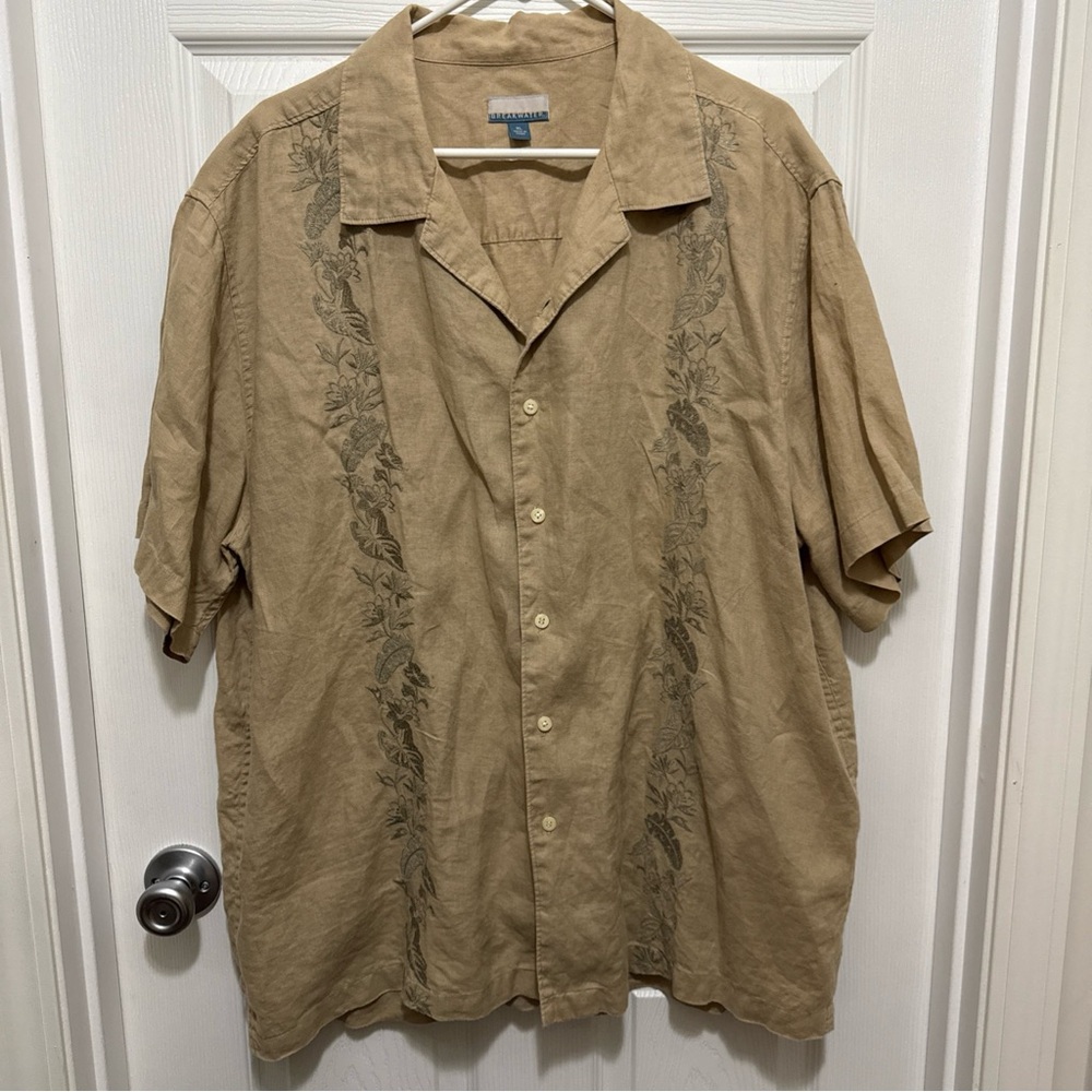 Breakwater Mens XL Short Sl.  Button Shirt Tan 100% Linen Tropical Embroidered